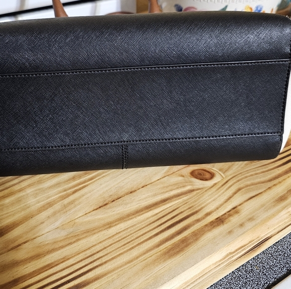 Calvin Klein Black and White Satchel with Gold Hardware - Picture 9 of 10